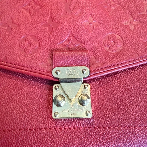 Louis Vuitton Saint Germain or St. Germain PM Red Crossbody Bag - Picture 2 of 12